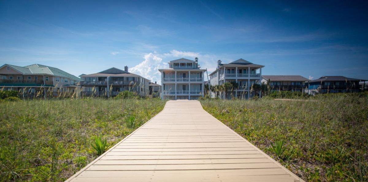 beach homes overlooking the dunes